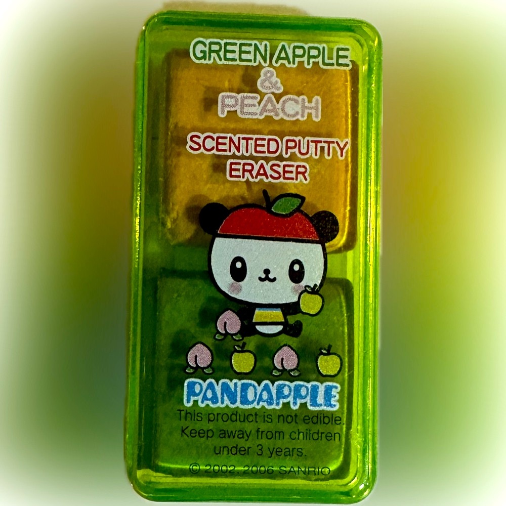 VTG Y2K SANRIO PANDAPPLE SCENTED PUTTY ERASER GREEN APPLE PEACH COLLECTIBLE BEAR